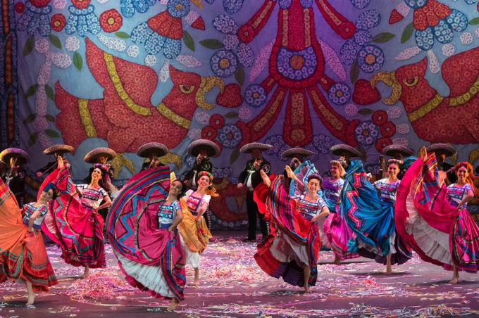 Ballet Folklorico de Mexico de Amalia Hernandez at Hill Auditorium